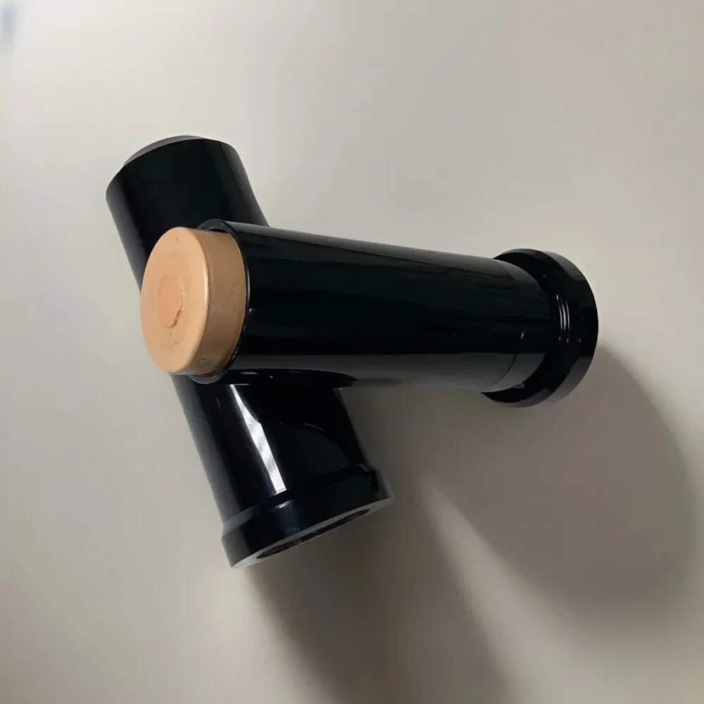 Kristopher Buckle Triplicity Perfecting Foundation Stick *Medium (Warm)